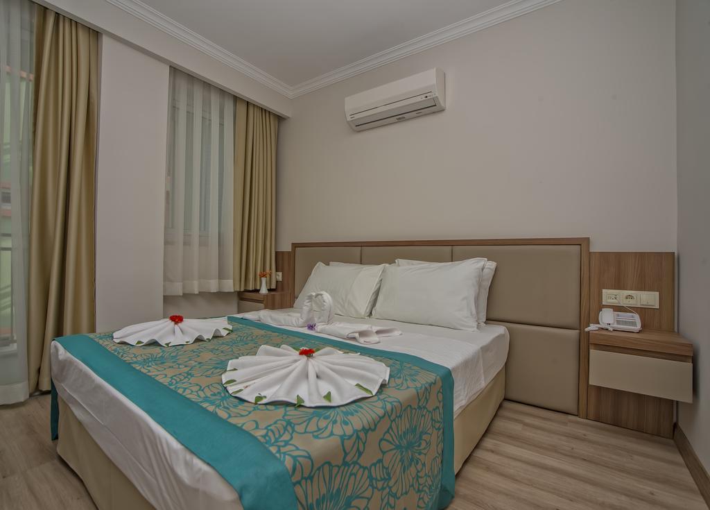 Mandalin Hotel アンタルヤ 部屋 写真